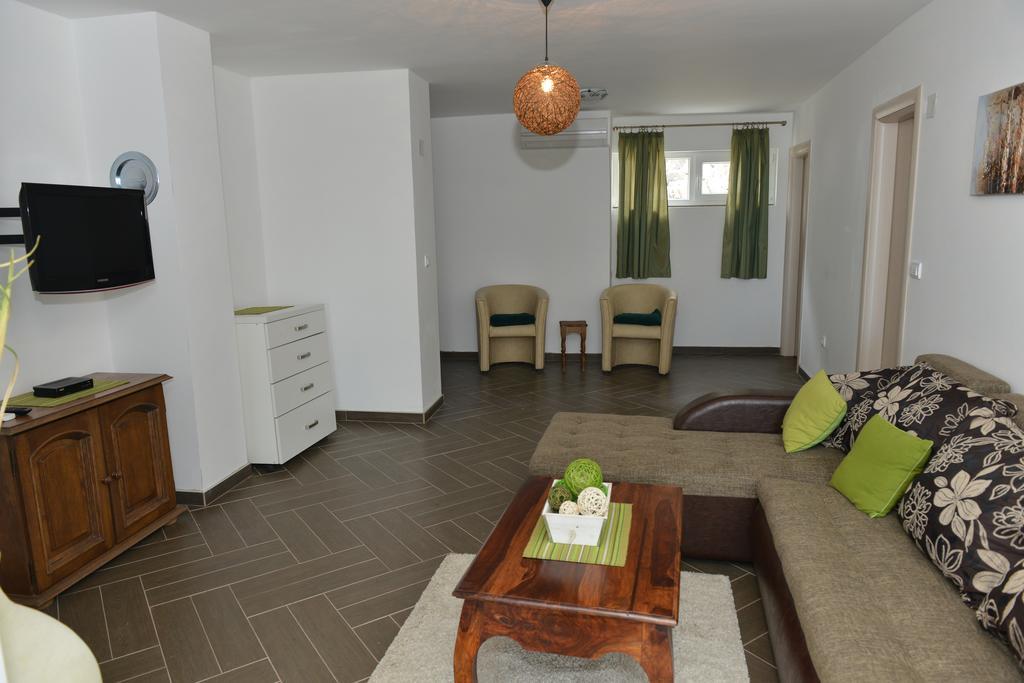 Apartments Kuljace Ilha Ilha Sveti Stefan Exterior foto