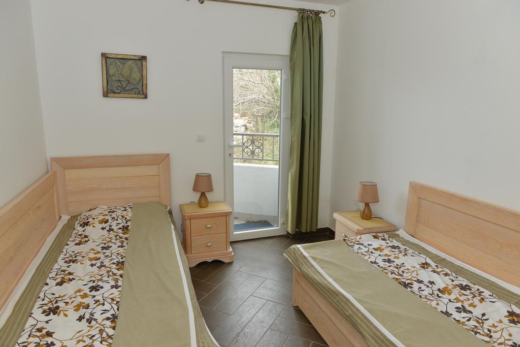 Apartments Kuljace Ilha Ilha Sveti Stefan Exterior foto